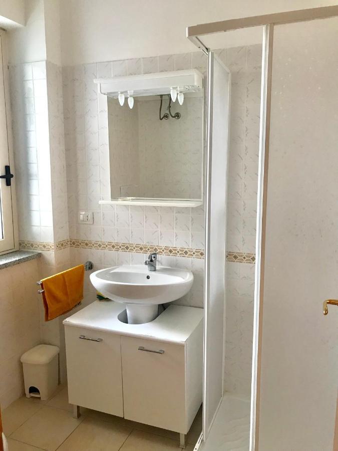San Rocco One Bed Apartments 4A1 9 Isca sullo Ionio ภายนอก รูปภาพ